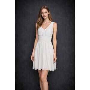 Nicole Miller White Eyelet Dress With Ruched Waist Size Small